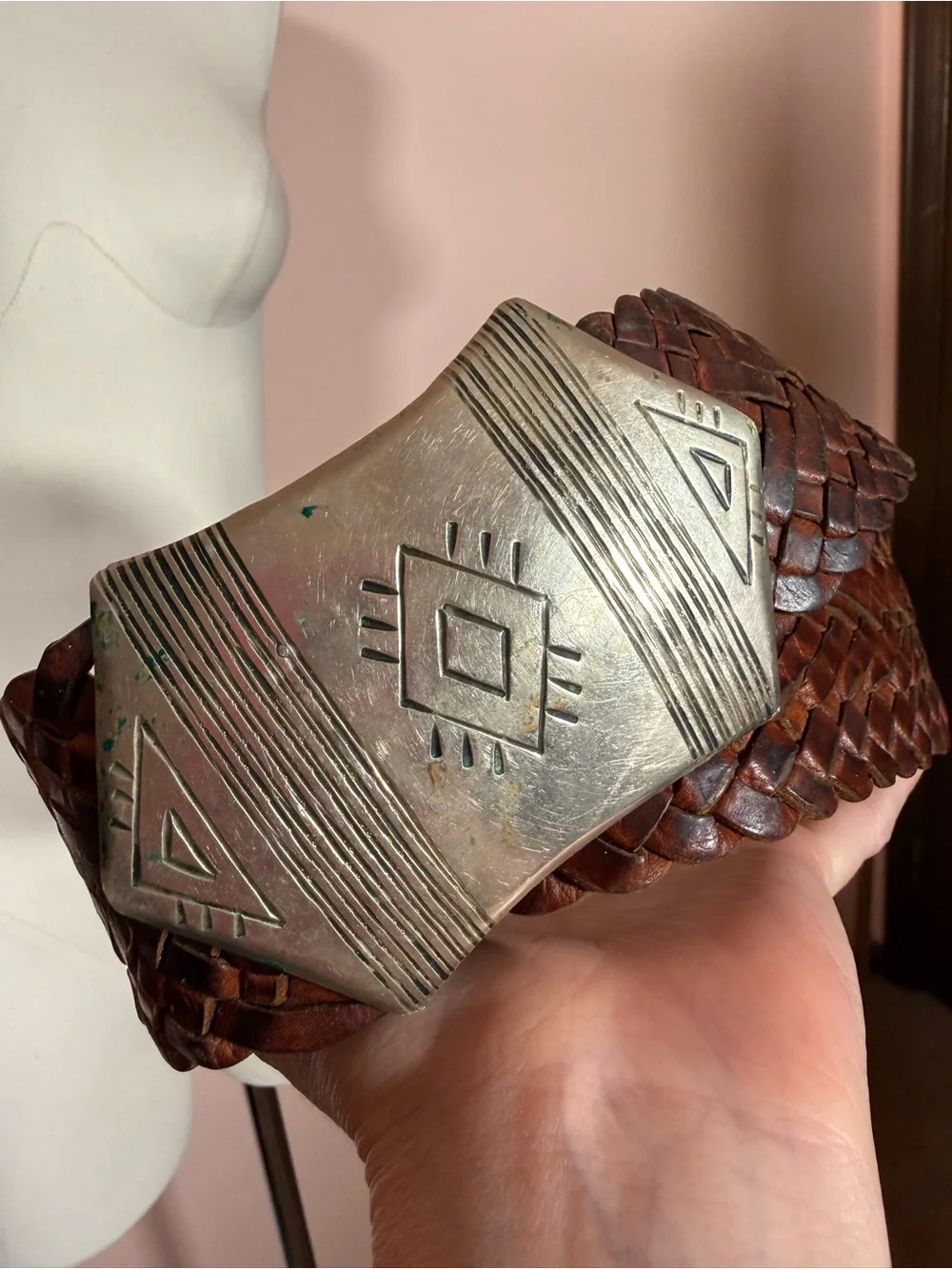 Vintage 1990 Brown woven wide Leather Oversized Silver Concho Belt adjustable